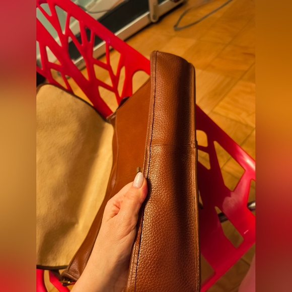 Valentino Brown Vintage Bag W Peeling Insoles 10x14x3 Inches - Picture 3 of 16